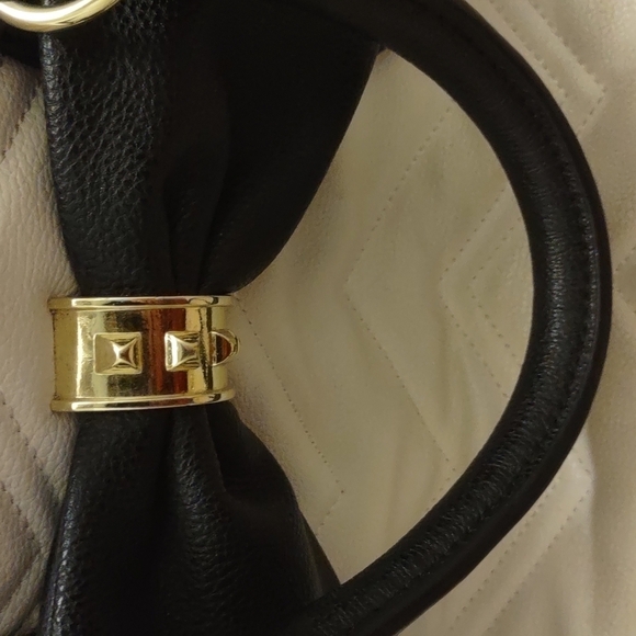 Betsey Johnson Chevron Satchel & Pouch - Picture 2 of 14